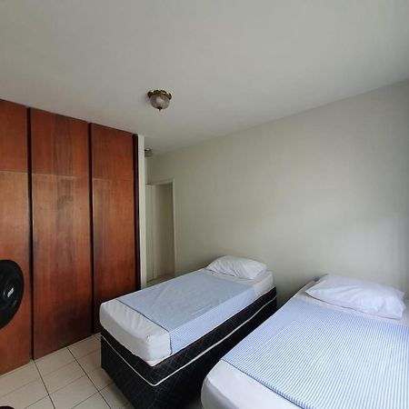Hostel Umuarama Uberlândia Eksteriør billede