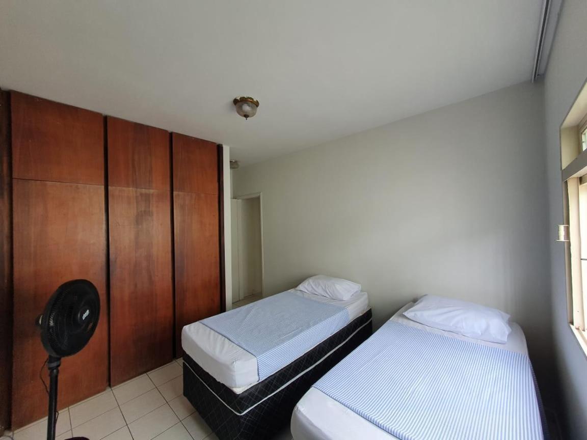 Hostel Umuarama Uberlândia Eksteriør billede